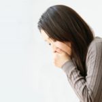 【更年期症状】辛い吐き気の原因と対処法とは!?